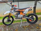 KTM Duke 125 2025