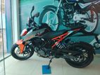 KTM Duke 160cc 02 2026