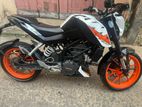 KTM Duke 200 bs4 2019