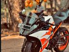 KTM RC 200 2018