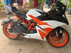KTM RC 200 2018
