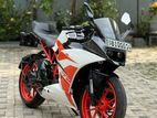 KTM RC 200 2019