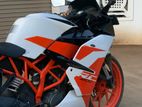 KTM RC 200 2019