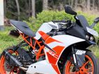 KTM RC 200 2019