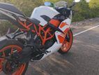 KTM RC 200 2019
