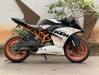 KTM RC 390 2019