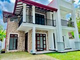 KURANA BOX MODERN NEW UPSTAIRS HOUSE FOR SALE IN NEGOMBO