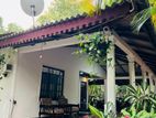 කුරුණෑගල අගනා නිවසක් සහ ඉඩමක් විකිණීමට