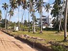 කුරුණෑගල පුත්තලම් පාරෙන් ඉඩමක්