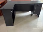 L Shape Office Table Blk 5.5x4ft