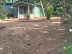 L003 | Land for Sale with House in Athurugiriya