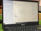 Asus Vivobook Laptop