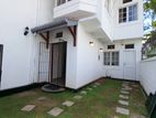 Lake Facing House for Sale in Nawala