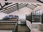 Lakefront 7BR Luxury House in Maharagama