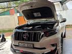 Land Cruiser Prado 150 Bonnet Garnish 2018