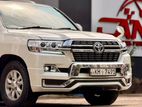 Land Cruiser Sahara V8 Front Grille