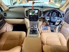 Land Cruiser Sahara V8 Interior Kit 2018
