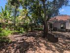 Land for Rent with an Old House in Wellawatta