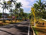Land for sale අඩි 50 ප්‍රධාන බස් පාරට මුහුණලා