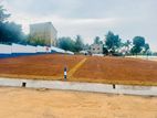 Land for Sale at Homagama City Limits (Urban Life)
