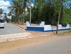 Land for sale at Padukka near Ruwanpura Highway Entrance