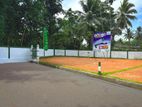 Land for Sale Close to Kandy Road in Nittabuwa