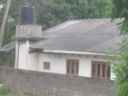 Land for sale in Anuradapura with house