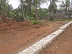 Land For Sale In Close To Kahathuduwa Polgasowita