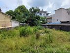 Land for sale in Dehiwala, Medhankara road - Code LJ010