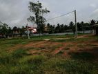 Land for sale in gampaha aniket junction
