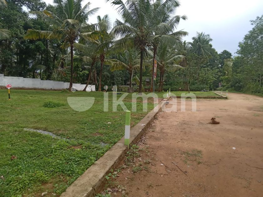 Land for Sale in Gampaha ikman
