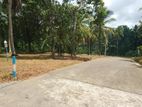 Land for Sale in Minuwangoda