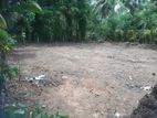 Land for Sale in Nittambuwa