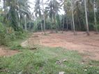Land For Sale In Veyangoda
