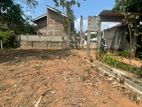 Land for sale in Wennappuwa