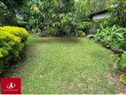 Land For Sale Mount Lavinia Close To Main Road (Dsp 2349 )