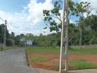 Land for sale near Talawatugoda 8 P