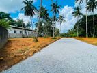 Land for sale near the Colombo, Kandy Rd in yakkala