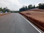 Land for sale near to kahathuduwa highway entrance