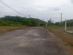 Land for sale near to kiriwaththuduwa