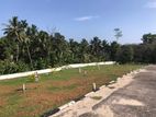 Land for sale thalawathugoda Notting hill