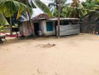 Land with Small House for Sale Akkaraipattu