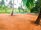 Land in Aththanagalla E02