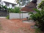 Land in Hokandara - Vidyala junction Talawathugoda