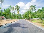 Land in Minuwangoda