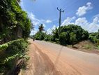 Land in Piliyandla Madapatha Rd - 3rd Block From Main