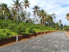 Land plots in hikkaduwa tourism area