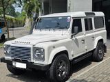 Land Rover Defender 110 2011