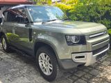 Land Rover Defender 110 2023