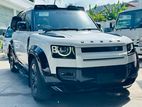 Land Rover Defender 110 2023